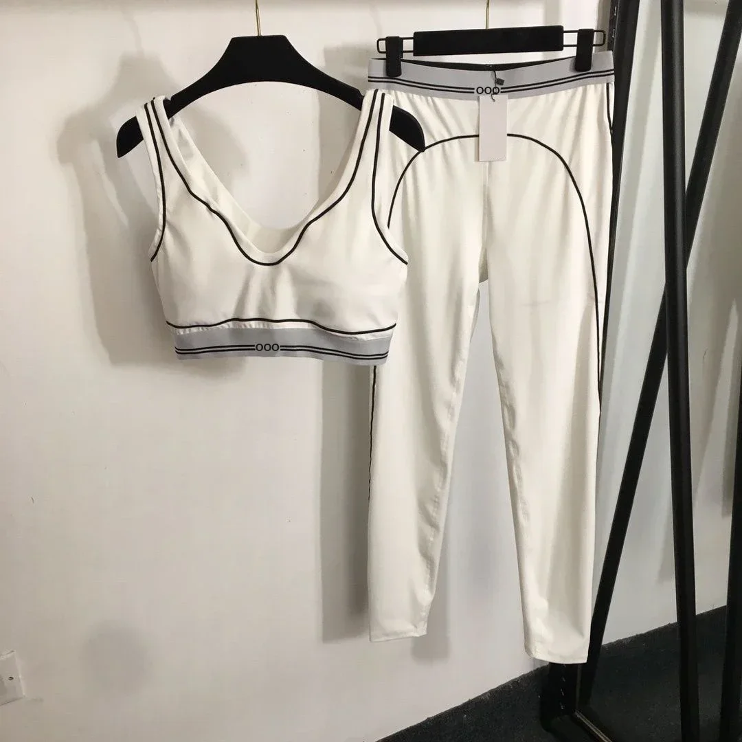 Atlet ve Pantolon İki Parçalı  - Pilates Yoga Outfit incelemesi ve fiyatı